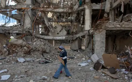 Israel Targets Iran’s Railways as Trump’s Deadline Nears Expiration