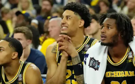 Michigan Forward Yaxel Lendeborg Cleared for National Championship After Injury Scare