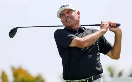 Fred Couples Sells Rare 1952 Mickey Mantle Card for $160K