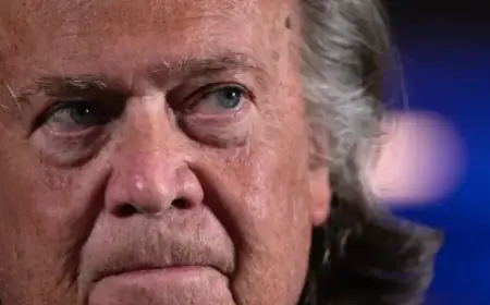 Supreme Court Overturns Ruling on Bannon’s Contempt of Congress Conviction