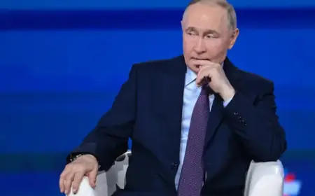 Ex-CIA Chief: Putin Losing Advantage in Ukraine-Russia Conflict