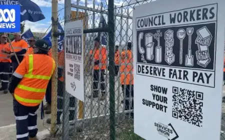 Melbourne Council Workers Halt Rubbish Collection Amid Wage Dispute
