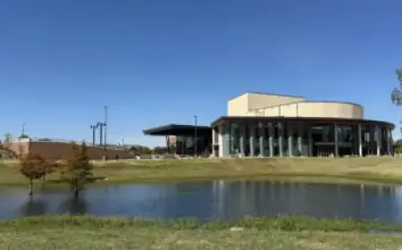 Diamondbacks Sign Luken Baker to their Roster