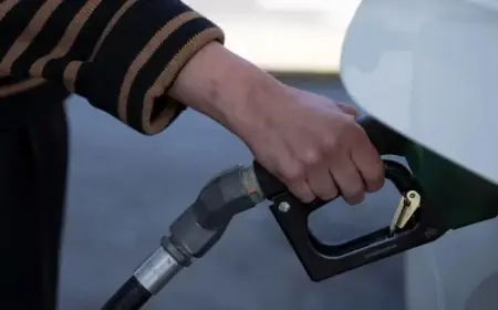 US EIA Warns Fuel Prices May Rise for Months Despite Hormuz Reopening