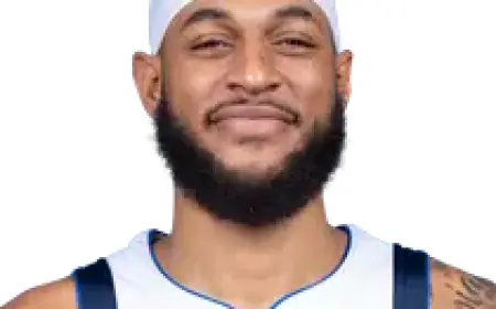 Daniel Gafford Sustains Shoulder Injury on Sunday