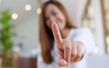 FTSE 100 Dividend Star Again Tops AJ Bell’s Most-Bought Stocks