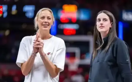 Sophie Cunningham’s Future: Staying with Caitlin Clark’s Indiana Fever?