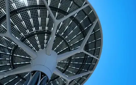 Australian Scientists Replace Solar Panels with Heated Mirrors, Discover Unexpected Results