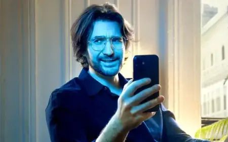 Blue Light from Phones Does Not Disrupt Your Sleep