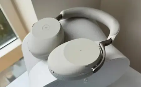 Review: Jabra Evolve3 85 Delivers Superior Voice-Calling and Innovative Design