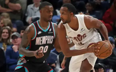 Evan Mobley and Onyeka Okongwu Dominate Paint in USC Basketball Report