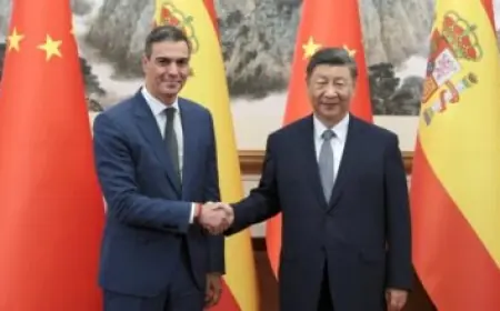 Today’s Wordle Clues: April 8, 2026 Puzzle #1754 Hints