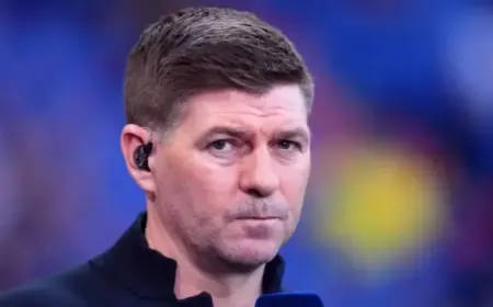 Steven Gerrard Criticizes Liverpool Star After ‘Cruel’ PSG Goal