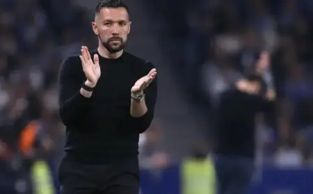 Farioli Praises Vítor Pereira’s Work at Nottingham in Birthday Gift