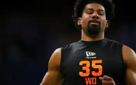 Tom Watson Accuses PGA Tour of Breaking Ban on LIV Golfers