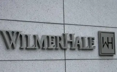 Judge Rules US Firm Neglected Client Updates on $35 Million Fees