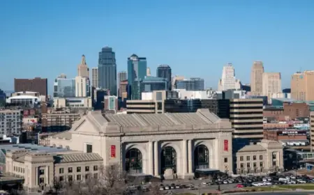 Mayor Quinton Lucas Proposes Plan to Relocate Royals Downtown