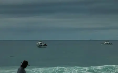 Oahu, Kauai Face High Winds; Flood Watch Continues Islandwide