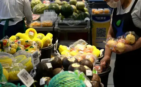 China Reports First Producer Inflation Surge in Over Three Years