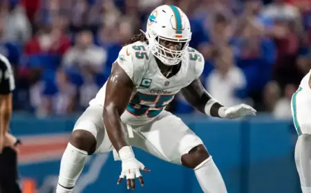 Dolphins’ Aaron Brewer ‘Shook’ by Jaylen Waddle Trade: ‘What’s the Plan?’