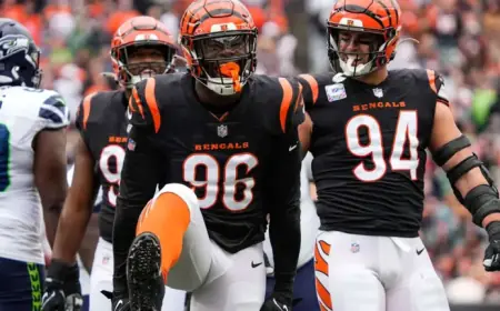 49ers Secure Defensive End in Place of Injured Mykel Williams