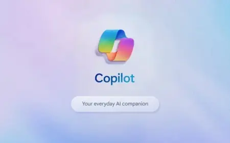 Microsoft Begins Uninstalling Copilot from Notepad, Snipping Tool, and More on Windows 11