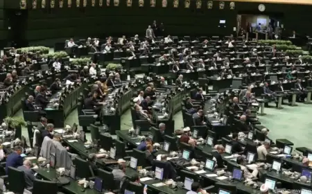 Iran Conflict: Regime Divisions Threaten Ceasefire Stability