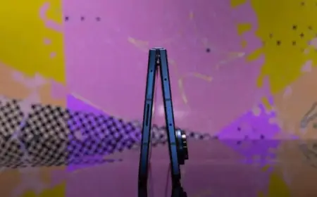 Leaks Reveal Samsung Galaxy Z Fold 8 Launch Date