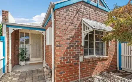 Young Family Secures $1M Inner-North Home, Outbidding Downsizer