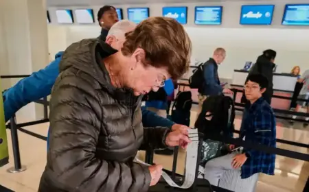 Alaska Airlines Raises Baggage Fees Due to Jet Fuel Price Surge