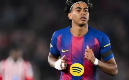 Hansi Flick Urged to Adjust Lamine Yamal Strategy for Barcelona vs. Atletico