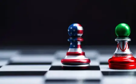 FTSE 100 Steady as London Stocks Await Weekend Peace Talks