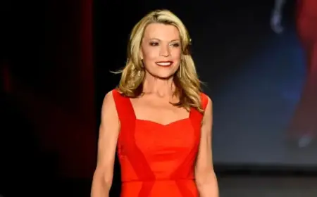 Vanna White Shares Hilarious ‘Wheel of Fortune’ Dress Mishap