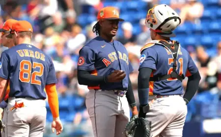 Astros Eye Top Prospects to Strengthen Struggling Bullpen