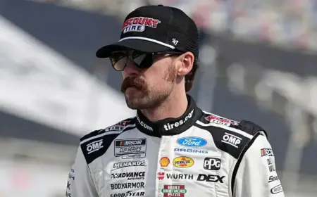 Ryan Blaney Secures Pole at NASCAR Cup Bristol, Overtakes Reddick