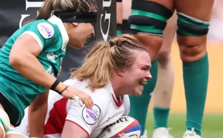 Red Roses Triumph Over Ireland 33-12 Before Record Women’s Six Nations Crowd