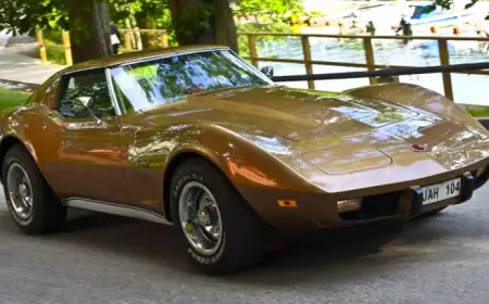 Why the 1975 Corvette Struggled with Low Horsepower