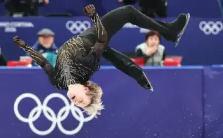 Sergio Garcia Snaps Driver in Frustration on No. 2 Tee Box