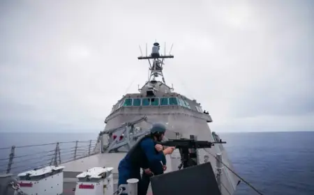 Concerns Grow Over San Diego Warships’ Mine-Clearing Capability in Strait of Hormuz