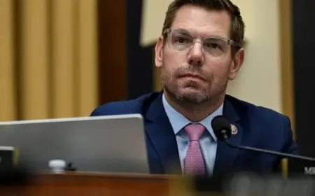 Lead Democrat Faces Abuse Allegations, Shaking California Governor Race