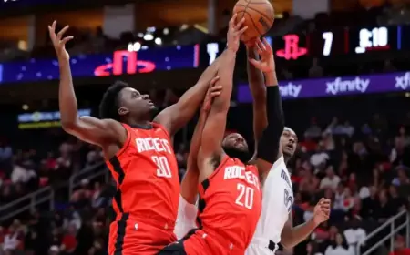 Clint Capela Shines with 23 Points in Rockets’ 132-101 Win Over Grizzlies