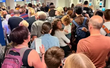 Border Control Delays Cause 100 easyJet Passengers to Miss Milan Flight