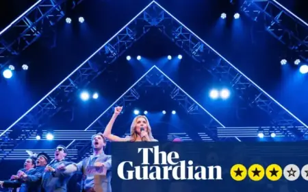 Review: “Titaníque” Embraces Camp, Proves Less Is More on Broadway