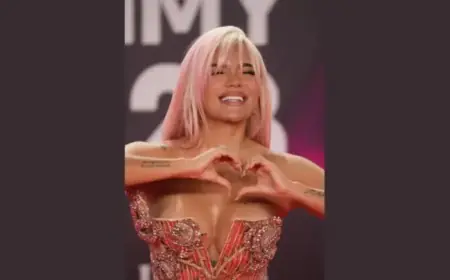 Karol G Faces Pressure at Coachella: “Better Not Do It…”