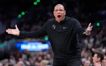 Doc Rivers Exits as Bucks Head Coach After Two Seasons