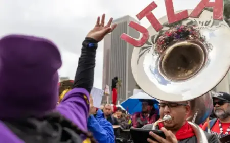 LAUSD Secures Labor Agreements, Yet Schools May Shut Down on Tuesday