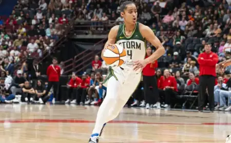 Chicago Sky Acquires Skylar Diggins as Free Agent