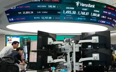 Oil Surpasses $100 Amid Iran Blockade Threat; Forint Rises on Hungarian Election Results