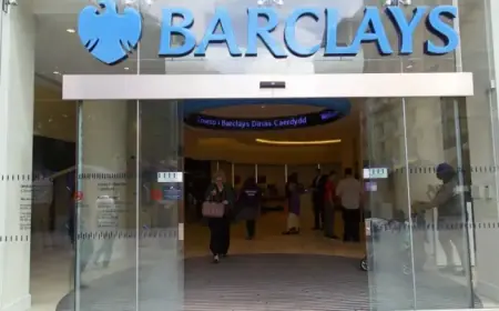 Barclays Alerts Customers with Direct Debit Warning