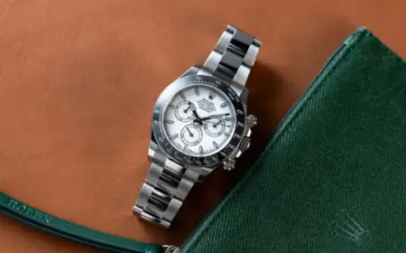 Examining Rolex Cosmograph Daytona 126502: Rolesium, Enamel Dial, Grey Bezel